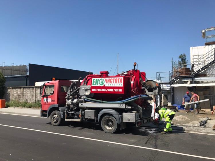 Измиване на улици и поливания